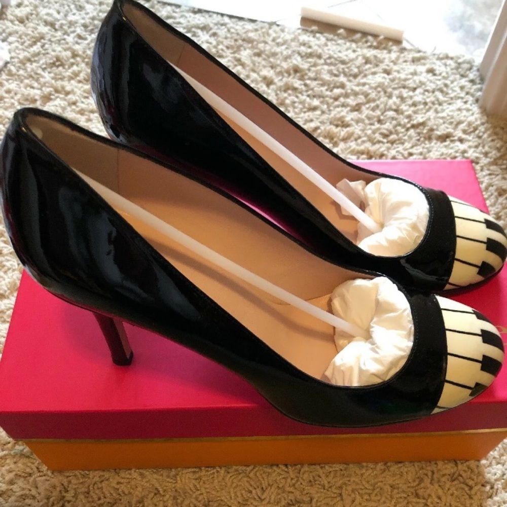Kate Spade New York Jazz Cap Toe Piano Pumps New